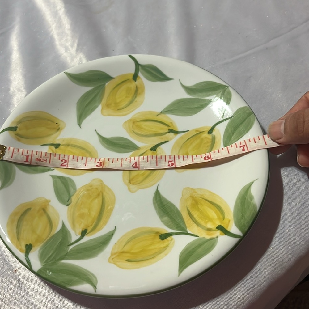 Lemons on a 7.5” Plate Andrea by SADEK Decorative Thailand Never Used - Picture 5 of 5